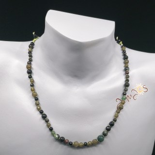 Edelstein Armband Vetiver, handgeknüpft, in Kombination mit Collier Vetiver